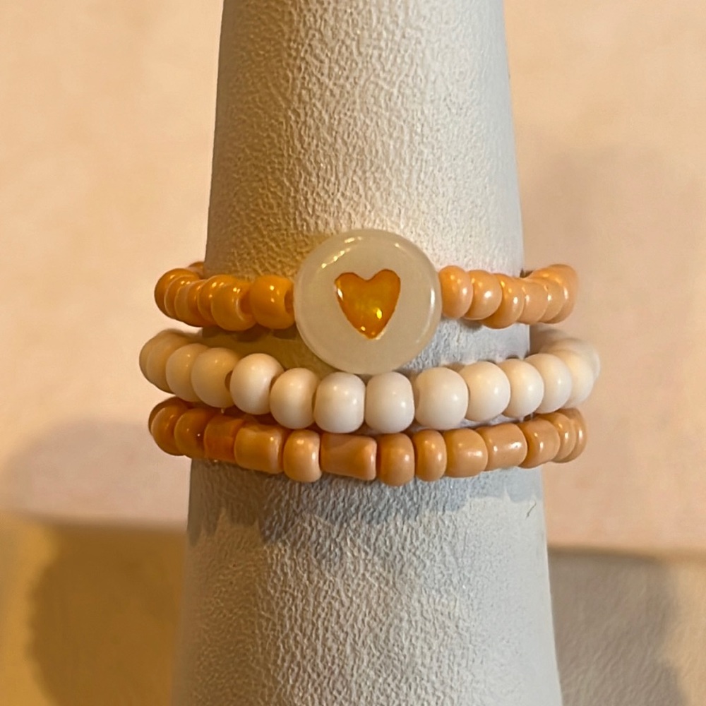 Handmade Peach Heart Beaded Ring Set, Stretchy